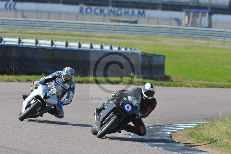 Rockingham no limits trackday;enduro digital images;event digital images;eventdigitalimages;no limits trackdays;peter wileman photography;racing digital images;rockingham raceway northamptonshire;rockingham trackday photographs;trackday digital images;trackday photos