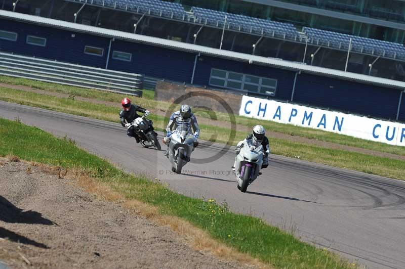 Rockingham no limits trackday;enduro digital images;event digital images;eventdigitalimages;no limits trackdays;peter wileman photography;racing digital images;rockingham raceway northamptonshire;rockingham trackday photographs;trackday digital images;trackday photos