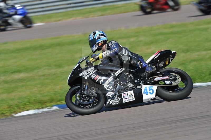 Rockingham no limits trackday;enduro digital images;event digital images;eventdigitalimages;no limits trackdays;peter wileman photography;racing digital images;rockingham raceway northamptonshire;rockingham trackday photographs;trackday digital images;trackday photos