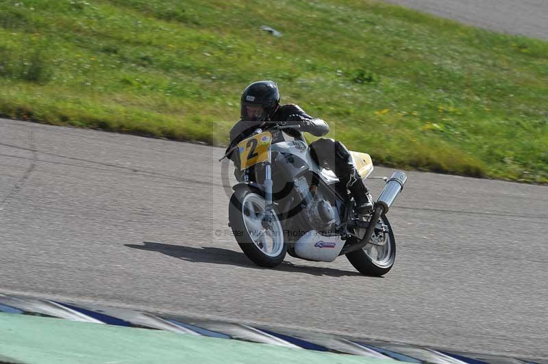 Rockingham no limits trackday;enduro digital images;event digital images;eventdigitalimages;no limits trackdays;peter wileman photography;racing digital images;rockingham raceway northamptonshire;rockingham trackday photographs;trackday digital images;trackday photos