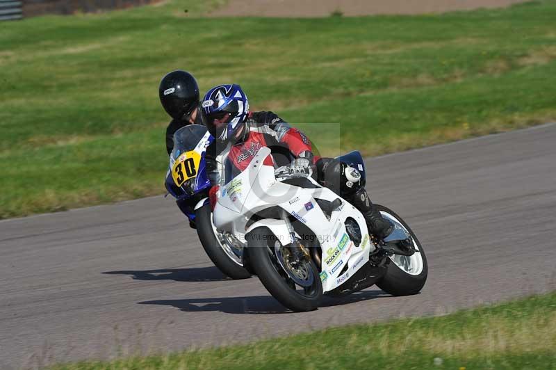 Rockingham no limits trackday;enduro digital images;event digital images;eventdigitalimages;no limits trackdays;peter wileman photography;racing digital images;rockingham raceway northamptonshire;rockingham trackday photographs;trackday digital images;trackday photos
