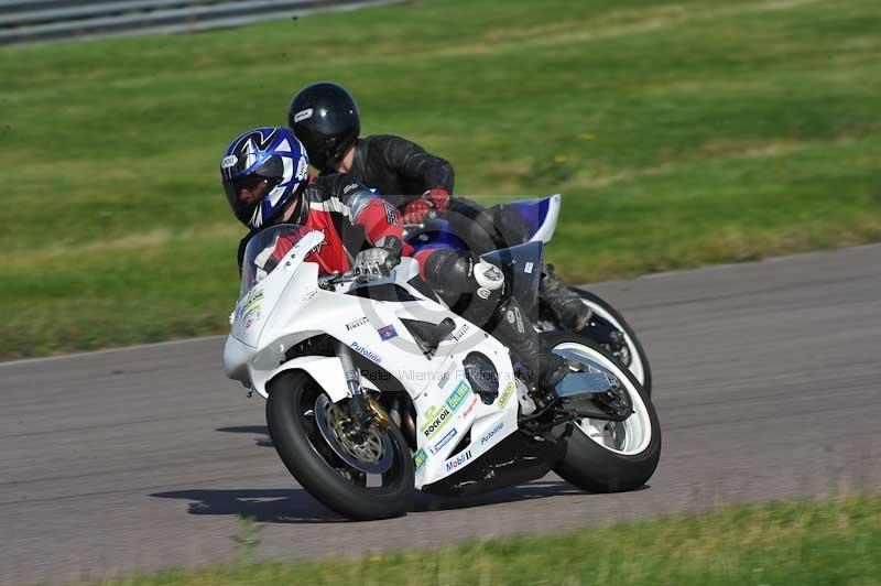 Rockingham no limits trackday;enduro digital images;event digital images;eventdigitalimages;no limits trackdays;peter wileman photography;racing digital images;rockingham raceway northamptonshire;rockingham trackday photographs;trackday digital images;trackday photos
