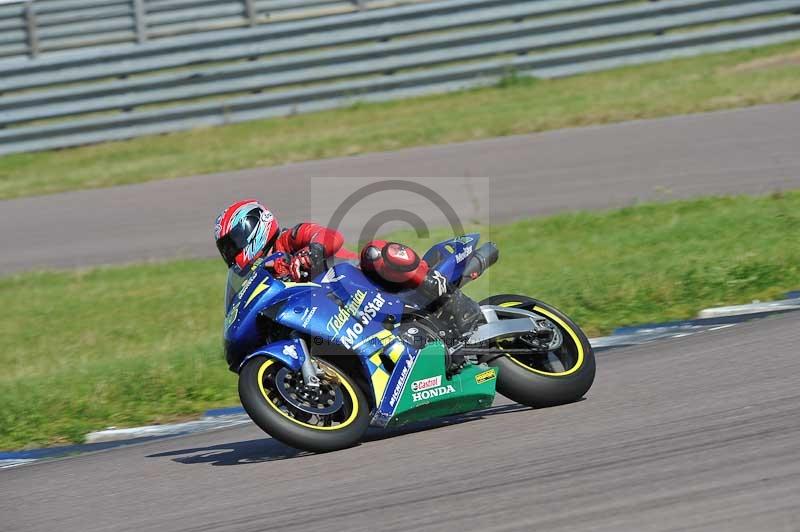 Rockingham no limits trackday;enduro digital images;event digital images;eventdigitalimages;no limits trackdays;peter wileman photography;racing digital images;rockingham raceway northamptonshire;rockingham trackday photographs;trackday digital images;trackday photos