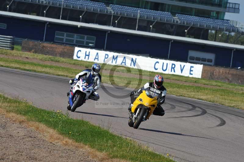 Rockingham no limits trackday;enduro digital images;event digital images;eventdigitalimages;no limits trackdays;peter wileman photography;racing digital images;rockingham raceway northamptonshire;rockingham trackday photographs;trackday digital images;trackday photos