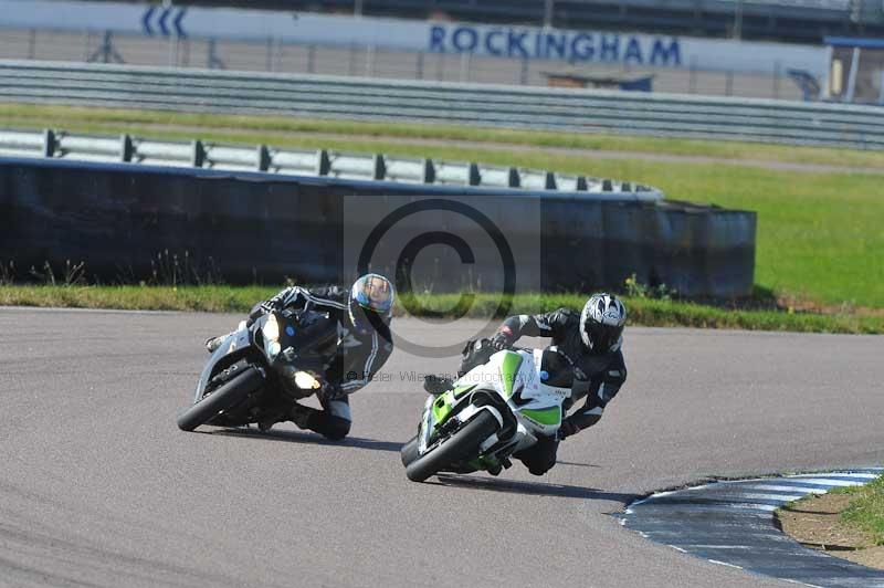 Rockingham no limits trackday;enduro digital images;event digital images;eventdigitalimages;no limits trackdays;peter wileman photography;racing digital images;rockingham raceway northamptonshire;rockingham trackday photographs;trackday digital images;trackday photos