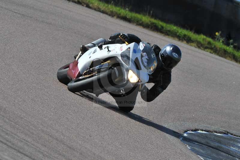 Rockingham no limits trackday;enduro digital images;event digital images;eventdigitalimages;no limits trackdays;peter wileman photography;racing digital images;rockingham raceway northamptonshire;rockingham trackday photographs;trackday digital images;trackday photos