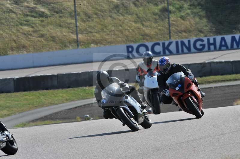 Rockingham no limits trackday;enduro digital images;event digital images;eventdigitalimages;no limits trackdays;peter wileman photography;racing digital images;rockingham raceway northamptonshire;rockingham trackday photographs;trackday digital images;trackday photos