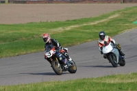Rockingham-no-limits-trackday;enduro-digital-images;event-digital-images;eventdigitalimages;no-limits-trackdays;peter-wileman-photography;racing-digital-images;rockingham-raceway-northamptonshire;rockingham-trackday-photographs;trackday-digital-images;trackday-photos