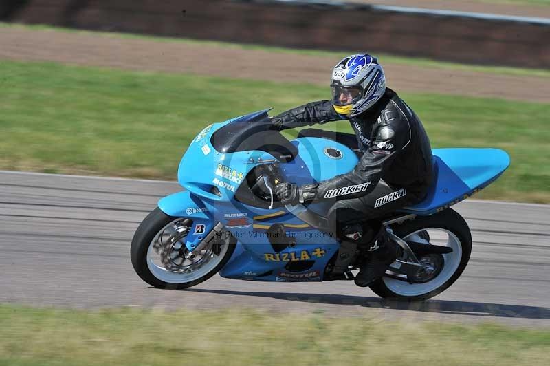 Rockingham no limits trackday;enduro digital images;event digital images;eventdigitalimages;no limits trackdays;peter wileman photography;racing digital images;rockingham raceway northamptonshire;rockingham trackday photographs;trackday digital images;trackday photos