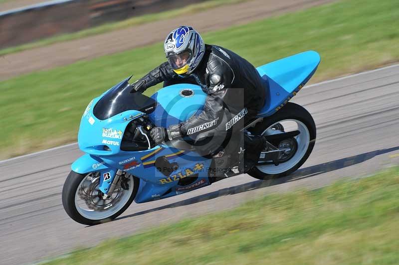 Rockingham no limits trackday;enduro digital images;event digital images;eventdigitalimages;no limits trackdays;peter wileman photography;racing digital images;rockingham raceway northamptonshire;rockingham trackday photographs;trackday digital images;trackday photos