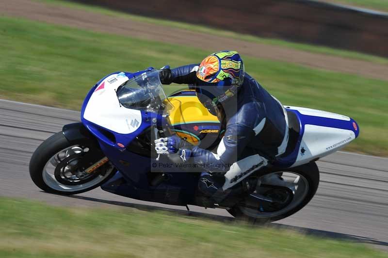 Rockingham no limits trackday;enduro digital images;event digital images;eventdigitalimages;no limits trackdays;peter wileman photography;racing digital images;rockingham raceway northamptonshire;rockingham trackday photographs;trackday digital images;trackday photos