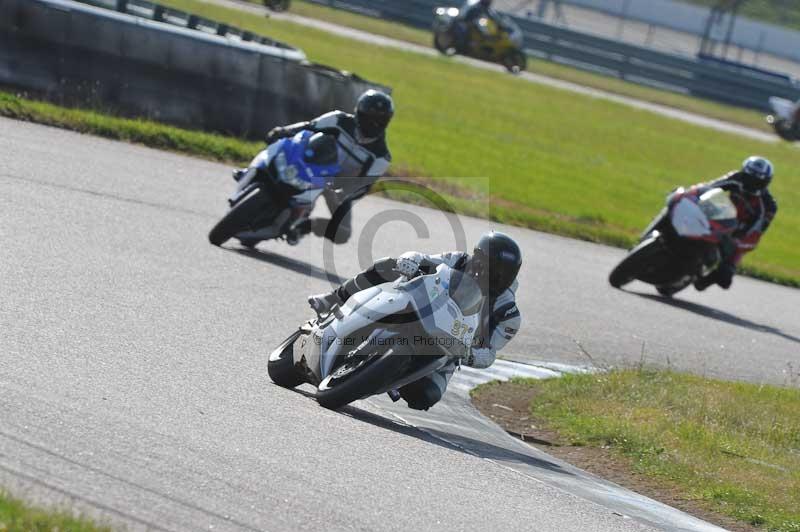 Rockingham no limits trackday;enduro digital images;event digital images;eventdigitalimages;no limits trackdays;peter wileman photography;racing digital images;rockingham raceway northamptonshire;rockingham trackday photographs;trackday digital images;trackday photos