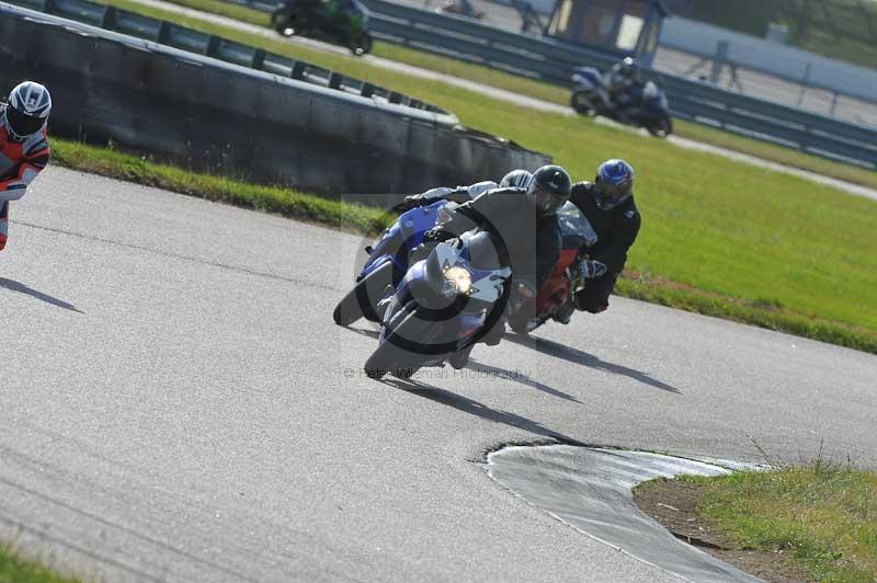 Rockingham no limits trackday;enduro digital images;event digital images;eventdigitalimages;no limits trackdays;peter wileman photography;racing digital images;rockingham raceway northamptonshire;rockingham trackday photographs;trackday digital images;trackday photos