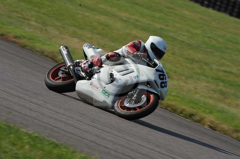 Rockingham no limits trackday;enduro digital images;event digital images;eventdigitalimages;no limits trackdays;peter wileman photography;racing digital images;rockingham raceway northamptonshire;rockingham trackday photographs;trackday digital images;trackday photos
