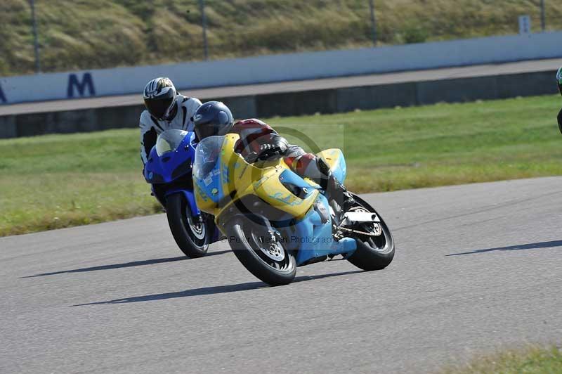 Rockingham no limits trackday;enduro digital images;event digital images;eventdigitalimages;no limits trackdays;peter wileman photography;racing digital images;rockingham raceway northamptonshire;rockingham trackday photographs;trackday digital images;trackday photos