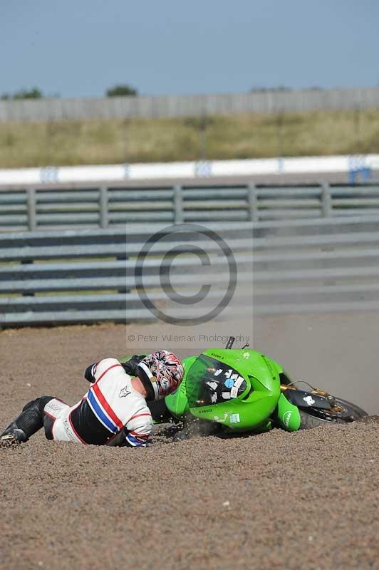 Rockingham no limits trackday;enduro digital images;event digital images;eventdigitalimages;no limits trackdays;peter wileman photography;racing digital images;rockingham raceway northamptonshire;rockingham trackday photographs;trackday digital images;trackday photos