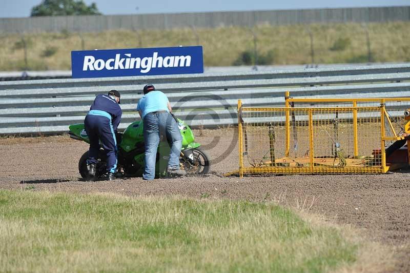 Rockingham no limits trackday;enduro digital images;event digital images;eventdigitalimages;no limits trackdays;peter wileman photography;racing digital images;rockingham raceway northamptonshire;rockingham trackday photographs;trackday digital images;trackday photos