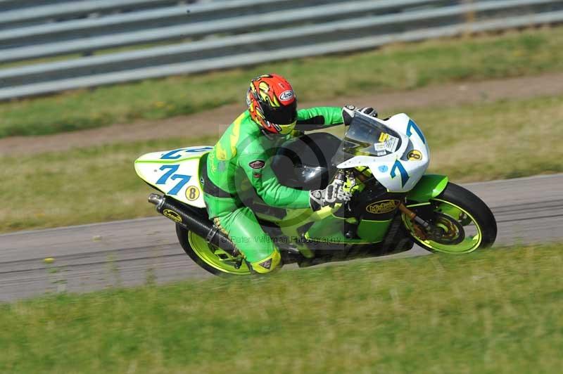 Rockingham no limits trackday;enduro digital images;event digital images;eventdigitalimages;no limits trackdays;peter wileman photography;racing digital images;rockingham raceway northamptonshire;rockingham trackday photographs;trackday digital images;trackday photos