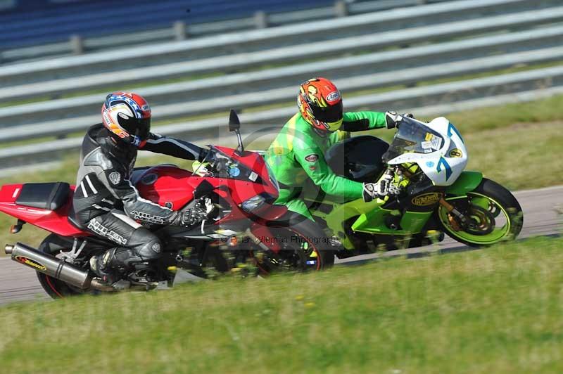 Rockingham no limits trackday;enduro digital images;event digital images;eventdigitalimages;no limits trackdays;peter wileman photography;racing digital images;rockingham raceway northamptonshire;rockingham trackday photographs;trackday digital images;trackday photos
