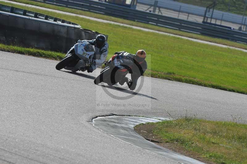 Rockingham no limits trackday;enduro digital images;event digital images;eventdigitalimages;no limits trackdays;peter wileman photography;racing digital images;rockingham raceway northamptonshire;rockingham trackday photographs;trackday digital images;trackday photos