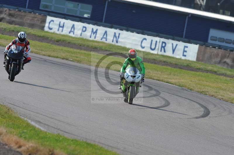 Rockingham no limits trackday;enduro digital images;event digital images;eventdigitalimages;no limits trackdays;peter wileman photography;racing digital images;rockingham raceway northamptonshire;rockingham trackday photographs;trackday digital images;trackday photos