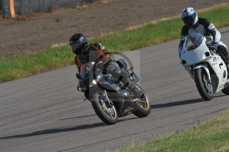 Rockingham no limits trackday;enduro digital images;event digital images;eventdigitalimages;no limits trackdays;peter wileman photography;racing digital images;rockingham raceway northamptonshire;rockingham trackday photographs;trackday digital images;trackday photos