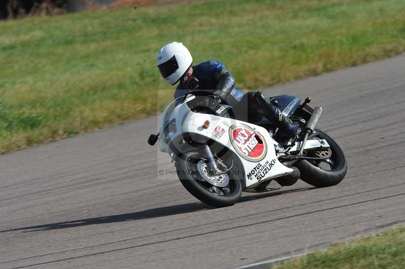 Rockingham no limits trackday;enduro digital images;event digital images;eventdigitalimages;no limits trackdays;peter wileman photography;racing digital images;rockingham raceway northamptonshire;rockingham trackday photographs;trackday digital images;trackday photos