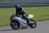 Rockingham-no-limits-trackday;enduro-digital-images;event-digital-images;eventdigitalimages;no-limits-trackdays;peter-wileman-photography;racing-digital-images;rockingham-raceway-northamptonshire;rockingham-trackday-photographs;trackday-digital-images;trackday-photos