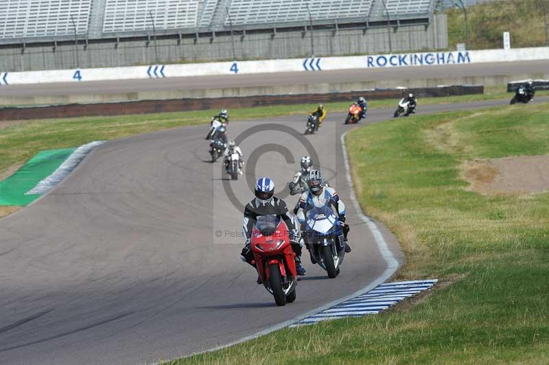 Rockingham no limits trackday;enduro digital images;event digital images;eventdigitalimages;no limits trackdays;peter wileman photography;racing digital images;rockingham raceway northamptonshire;rockingham trackday photographs;trackday digital images;trackday photos
