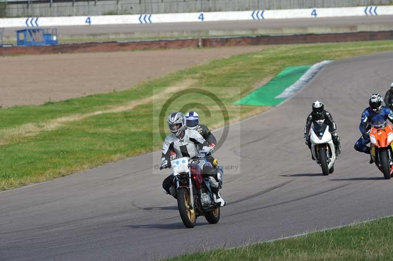 Rockingham no limits trackday;enduro digital images;event digital images;eventdigitalimages;no limits trackdays;peter wileman photography;racing digital images;rockingham raceway northamptonshire;rockingham trackday photographs;trackday digital images;trackday photos