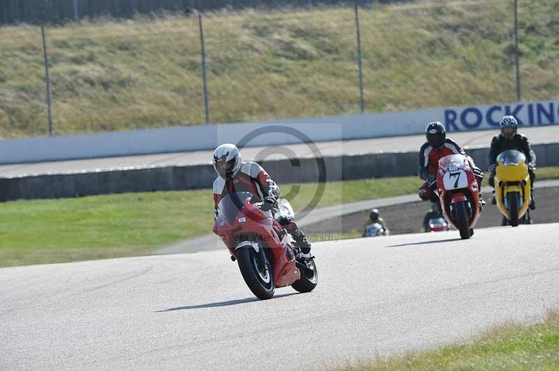 Rockingham no limits trackday;enduro digital images;event digital images;eventdigitalimages;no limits trackdays;peter wileman photography;racing digital images;rockingham raceway northamptonshire;rockingham trackday photographs;trackday digital images;trackday photos