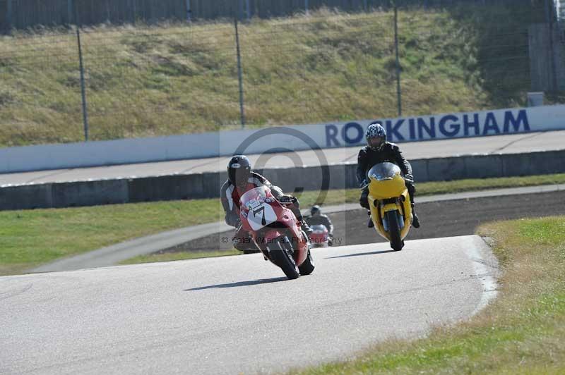Rockingham no limits trackday;enduro digital images;event digital images;eventdigitalimages;no limits trackdays;peter wileman photography;racing digital images;rockingham raceway northamptonshire;rockingham trackday photographs;trackday digital images;trackday photos