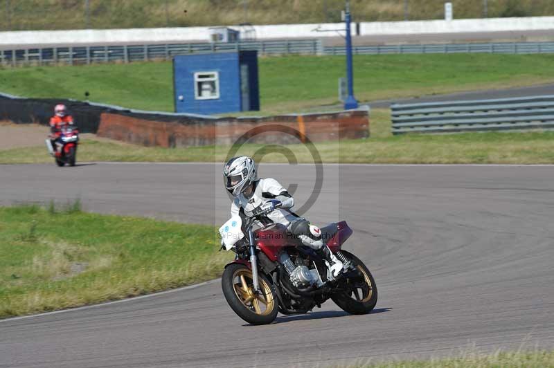Rockingham no limits trackday;enduro digital images;event digital images;eventdigitalimages;no limits trackdays;peter wileman photography;racing digital images;rockingham raceway northamptonshire;rockingham trackday photographs;trackday digital images;trackday photos
