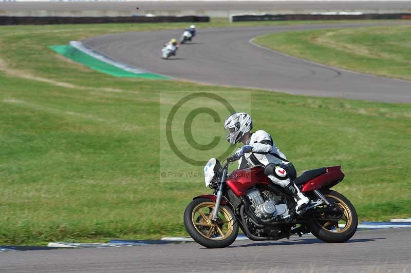 Rockingham no limits trackday;enduro digital images;event digital images;eventdigitalimages;no limits trackdays;peter wileman photography;racing digital images;rockingham raceway northamptonshire;rockingham trackday photographs;trackday digital images;trackday photos