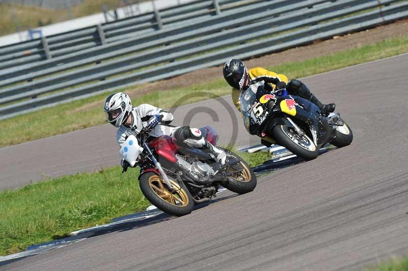Rockingham no limits trackday;enduro digital images;event digital images;eventdigitalimages;no limits trackdays;peter wileman photography;racing digital images;rockingham raceway northamptonshire;rockingham trackday photographs;trackday digital images;trackday photos