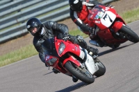 Rockingham-no-limits-trackday;enduro-digital-images;event-digital-images;eventdigitalimages;no-limits-trackdays;peter-wileman-photography;racing-digital-images;rockingham-raceway-northamptonshire;rockingham-trackday-photographs;trackday-digital-images;trackday-photos