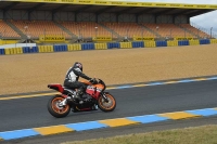 france-le-mans;le-mans;motorbikes;no-limits;peter-wileman-photography;sept-2012;trackday;trackday-digital-images