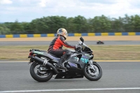 france-le-mans;le-mans;motorbikes;no-limits;peter-wileman-photography;sept-2012;trackday;trackday-digital-images