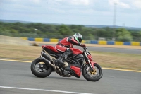 france-le-mans;le-mans;motorbikes;no-limits;peter-wileman-photography;sept-2012;trackday;trackday-digital-images