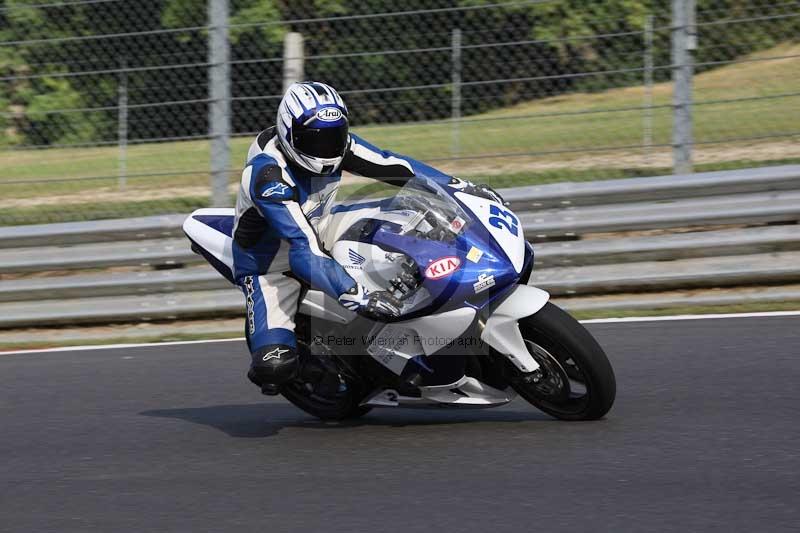 Motorcycle action photographs;brands;brands hatch photographs;event digital images;eventdigitalimages;motor racing london;no limits trackday;peter wileman photography;trackday;trackday digital images;trackday photos