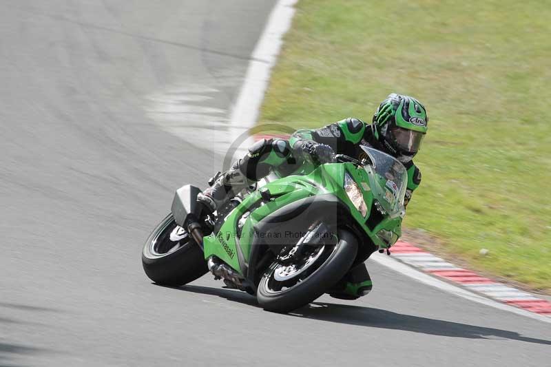 Motorcycle action photographs;brands;brands hatch photographs;event digital images;eventdigitalimages;motor racing london;no limits trackday;peter wileman photography;trackday;trackday digital images;trackday photos