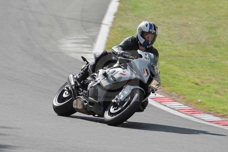 Motorcycle action photographs;brands;brands hatch photographs;event digital images;eventdigitalimages;motor racing london;no limits trackday;peter wileman photography;trackday;trackday digital images;trackday photos