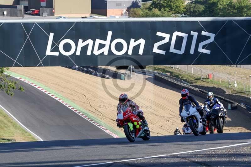 Motorcycle action photographs;brands;brands hatch photographs;event digital images;eventdigitalimages;motor racing london;no limits trackday;peter wileman photography;trackday;trackday digital images;trackday photos