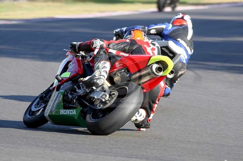 Motorcycle action photographs;brands;brands hatch photographs;event digital images;eventdigitalimages;motor racing london;no limits trackday;peter wileman photography;trackday;trackday digital images;trackday photos