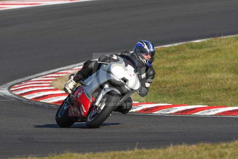 Motorcycle action photographs;brands;brands hatch photographs;event digital images;eventdigitalimages;motor racing london;no limits trackday;peter wileman photography;trackday;trackday digital images;trackday photos