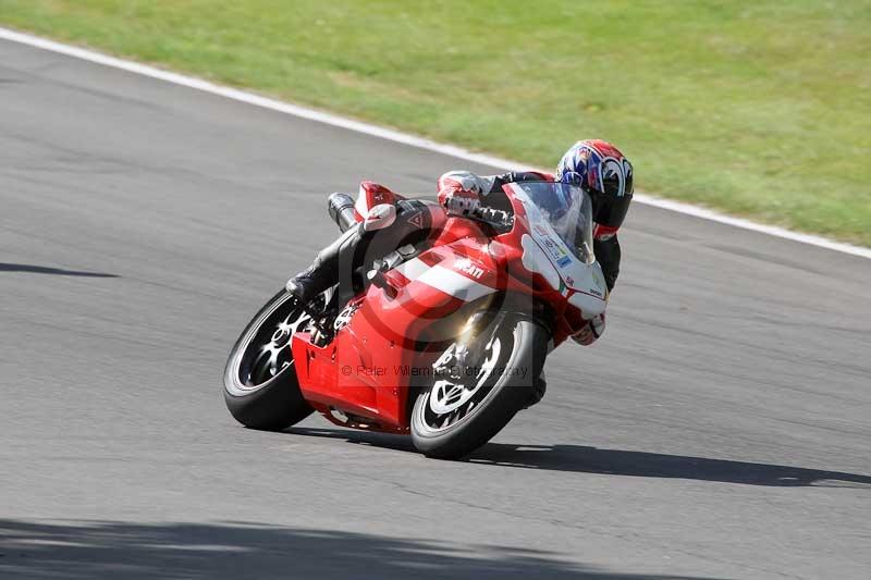 Motorcycle action photographs;brands;brands hatch photographs;event digital images;eventdigitalimages;motor racing london;no limits trackday;peter wileman photography;trackday;trackday digital images;trackday photos
