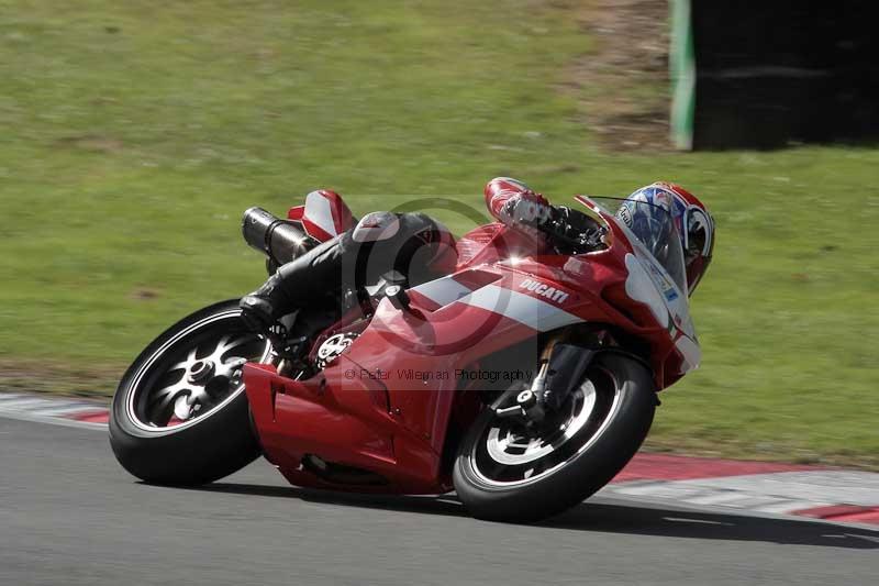 Motorcycle action photographs;brands;brands hatch photographs;event digital images;eventdigitalimages;motor racing london;no limits trackday;peter wileman photography;trackday;trackday digital images;trackday photos
