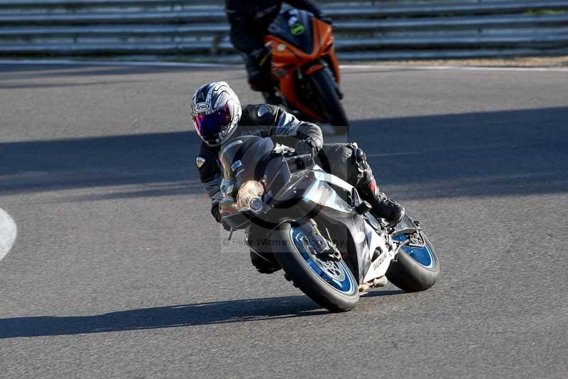 Motorcycle action photographs;brands;brands hatch photographs;event digital images;eventdigitalimages;motor racing london;no limits trackday;peter wileman photography;trackday;trackday digital images;trackday photos