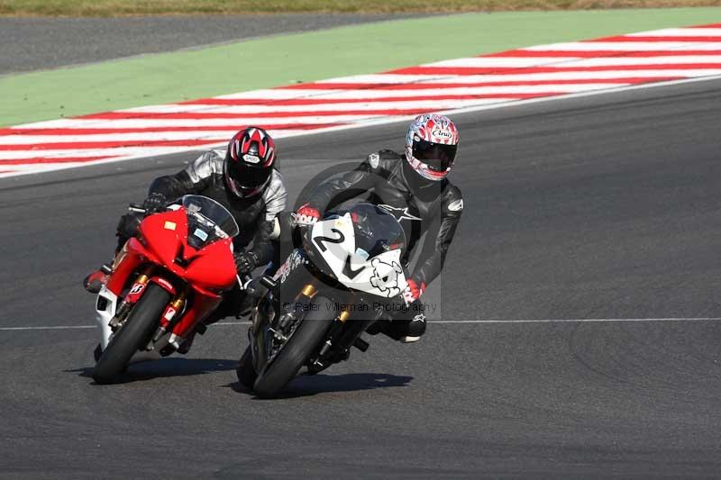 Motorcycle action photographs;brands;brands hatch photographs;event digital images;eventdigitalimages;motor racing london;no limits trackday;peter wileman photography;trackday;trackday digital images;trackday photos