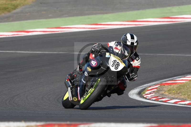 Motorcycle action photographs;brands;brands hatch photographs;event digital images;eventdigitalimages;motor racing london;no limits trackday;peter wileman photography;trackday;trackday digital images;trackday photos